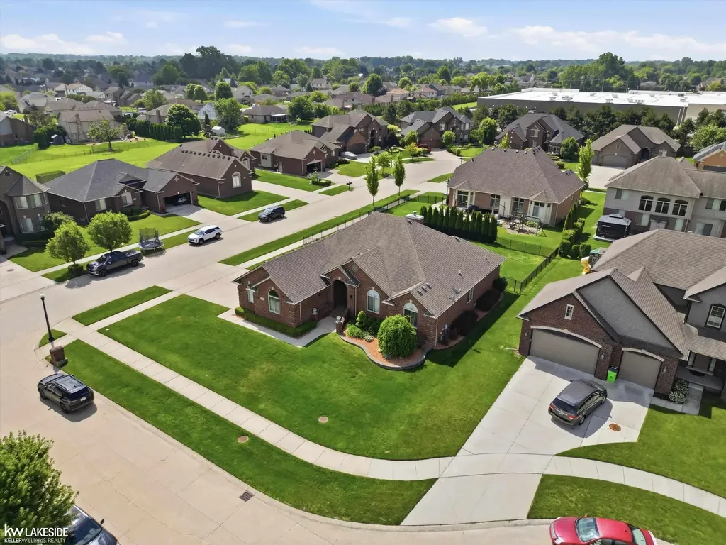 15408 Prentice Court Macomb Township MI 48042