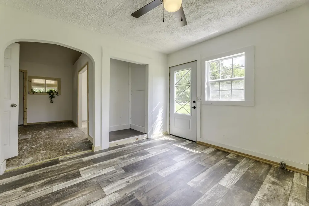 2649 Sherman Road Applegate Village MI 48401