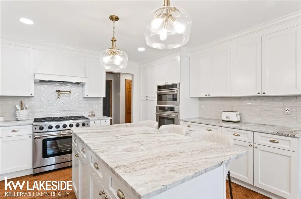 16965 Huntington Woods Drive Macomb Township MI 48042
