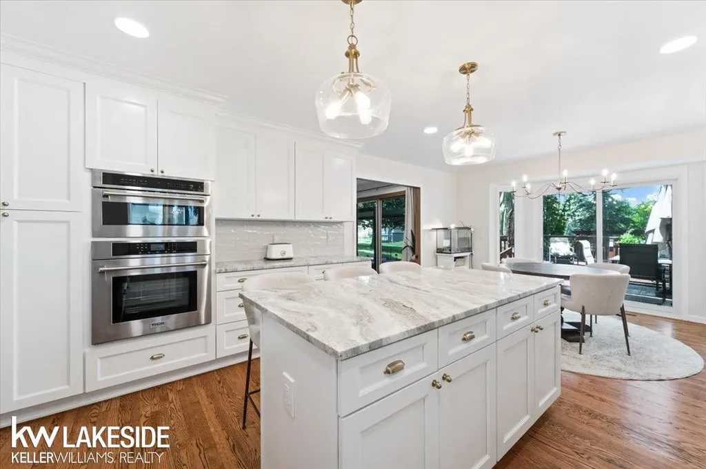 16965 Huntington Woods Drive Macomb Township MI 48042