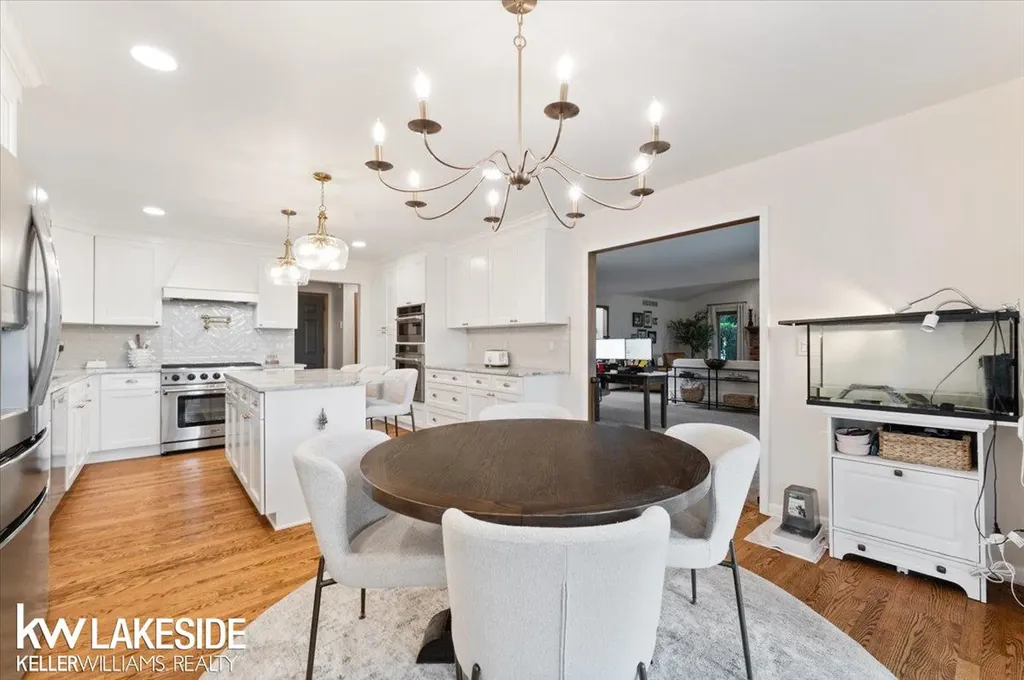 16965 Huntington Woods Drive Macomb Township MI 48042