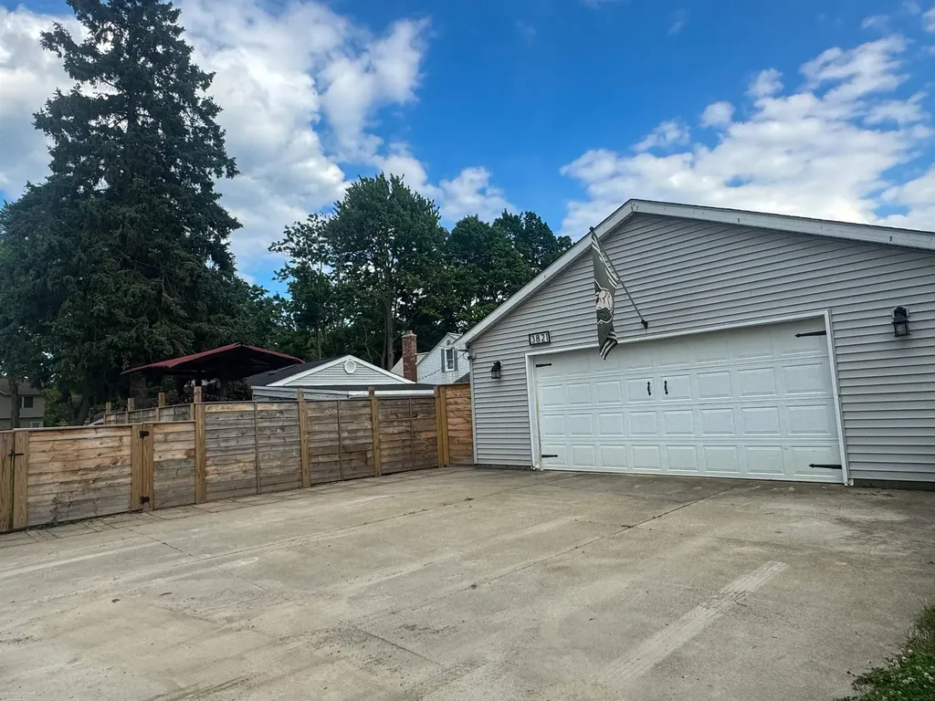 3821 Dunning Road Rochester Hills City MI 48309