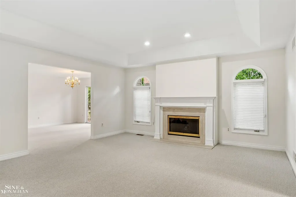 20675 Morningside Drive Grosse Pointe Woods City MI 48236