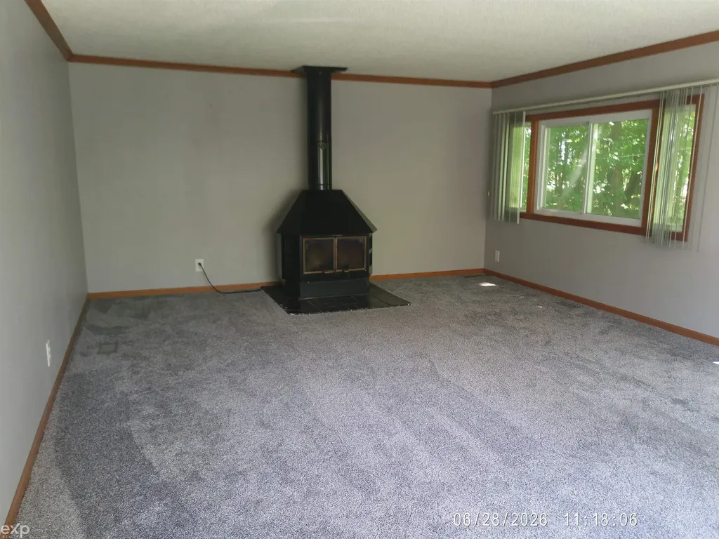 4707 Dixon Road Juniata Township MI 48723