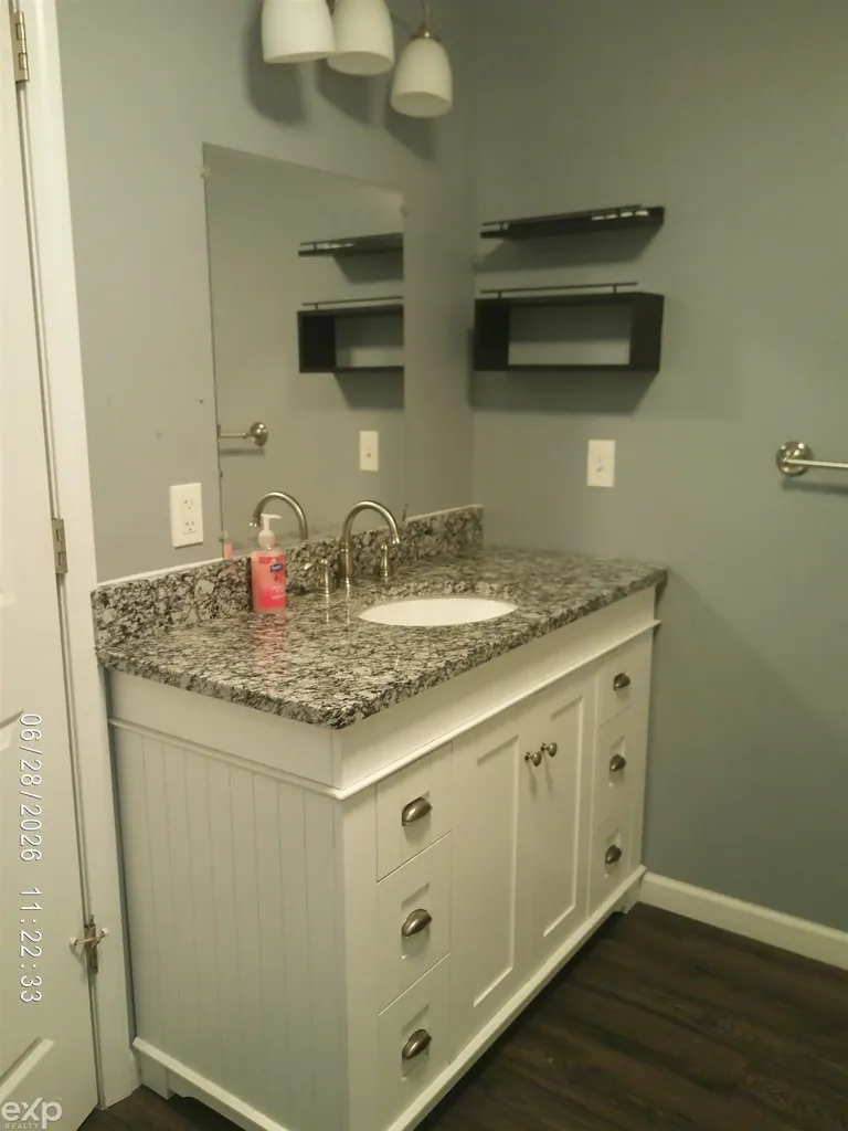 4707 Dixon Road Juniata Township MI 48723