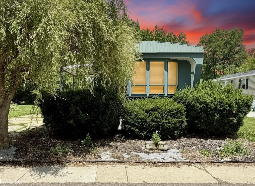 11828 Cascade Circle Bruce Township MI 48065