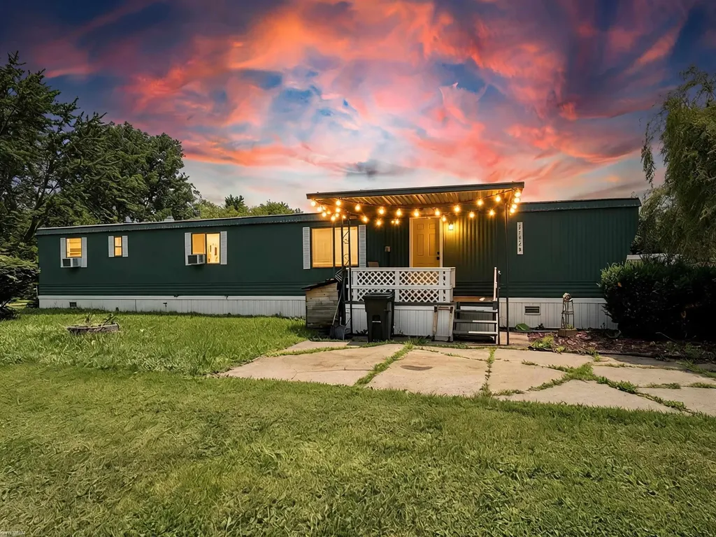 11828 Cascade Circle Bruce Township MI 48065