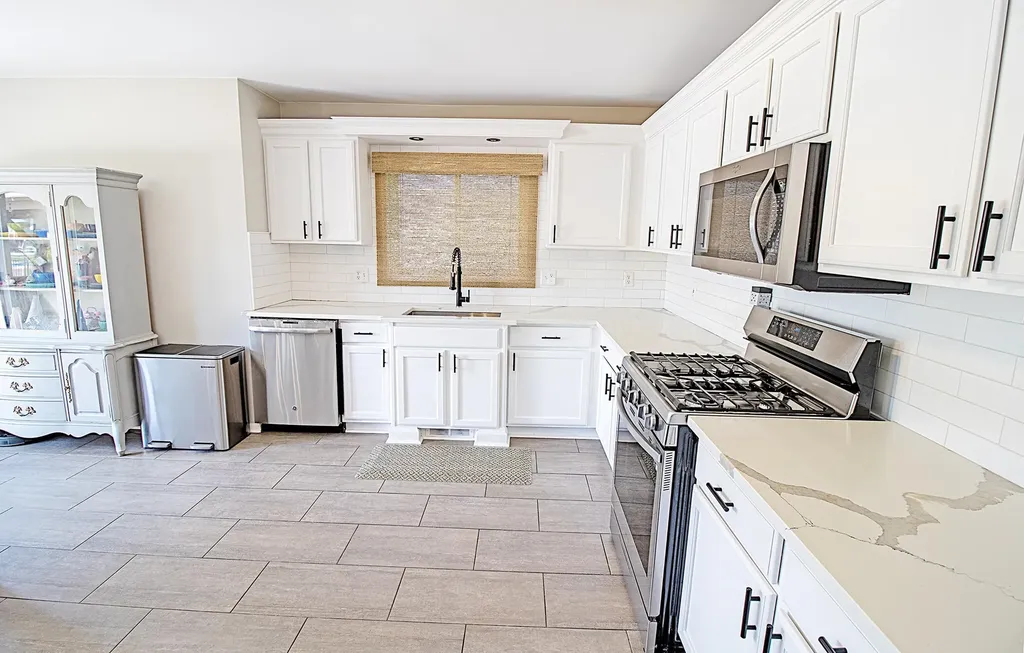 21175 Briar Rose Drive Macomb Township MI 48044