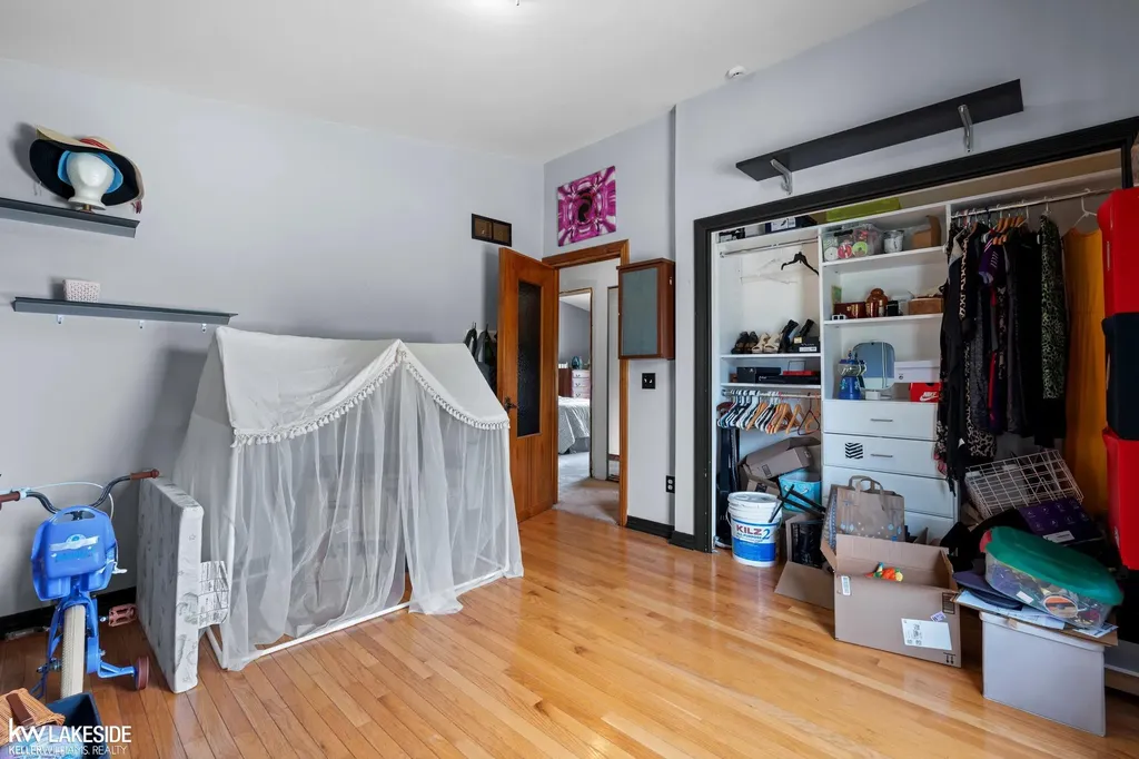 37632 Joanne Drive Clinton Charter Township MI 48036