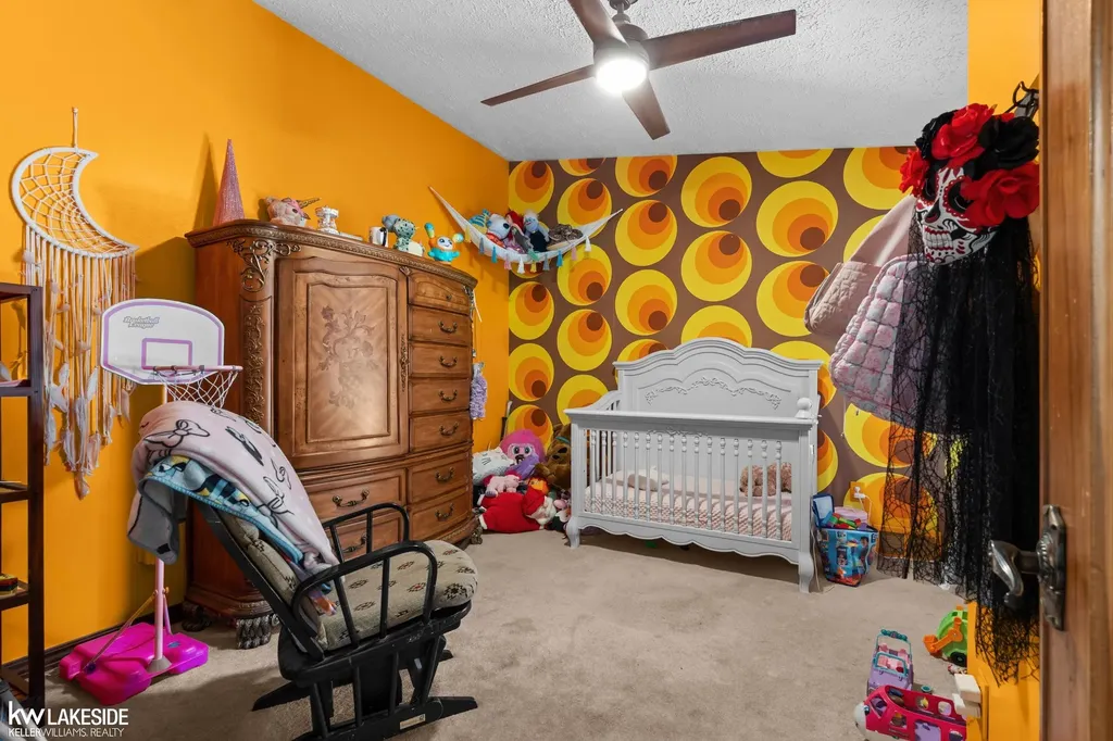 37632 Joanne Drive Clinton Charter Township MI 48036