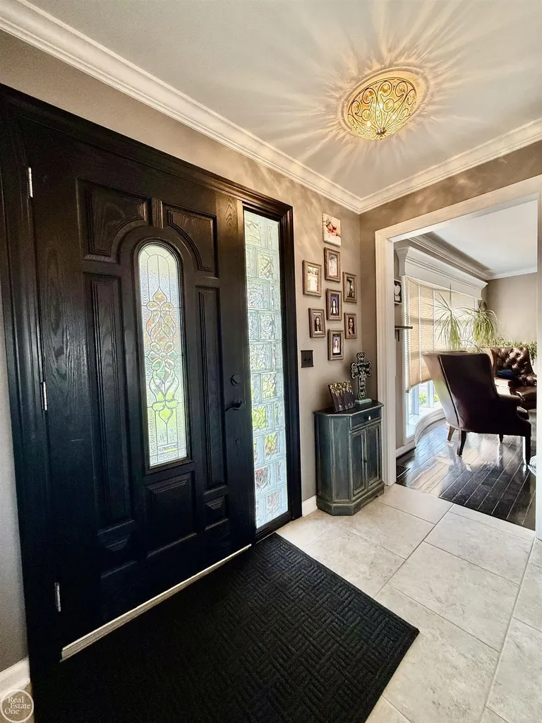 47043 Sanborn Drive Macomb Township MI 48044