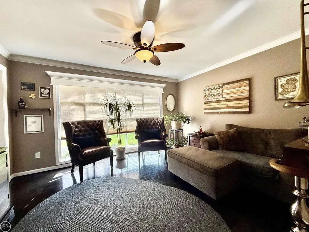 47043 Sanborn Drive Macomb Township MI 48044