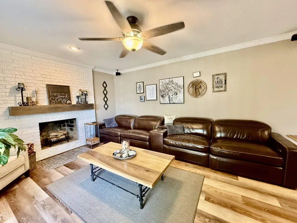 47043 Sanborn Drive Macomb Township MI 48044