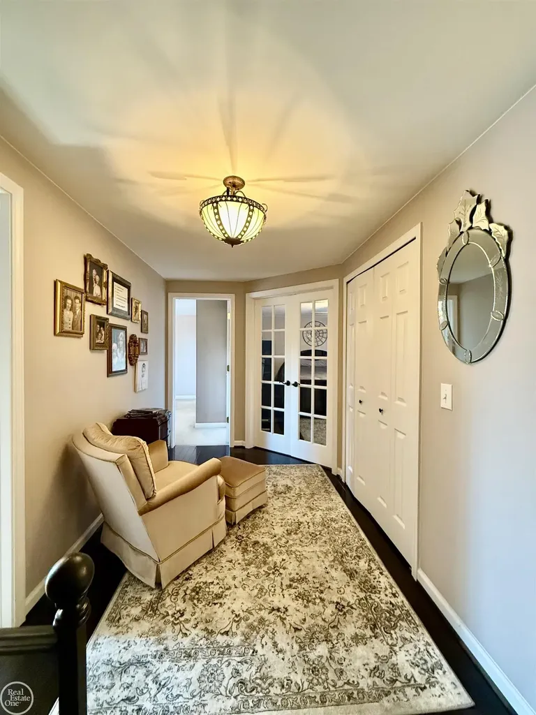 47043 Sanborn Drive Macomb Township MI 48044