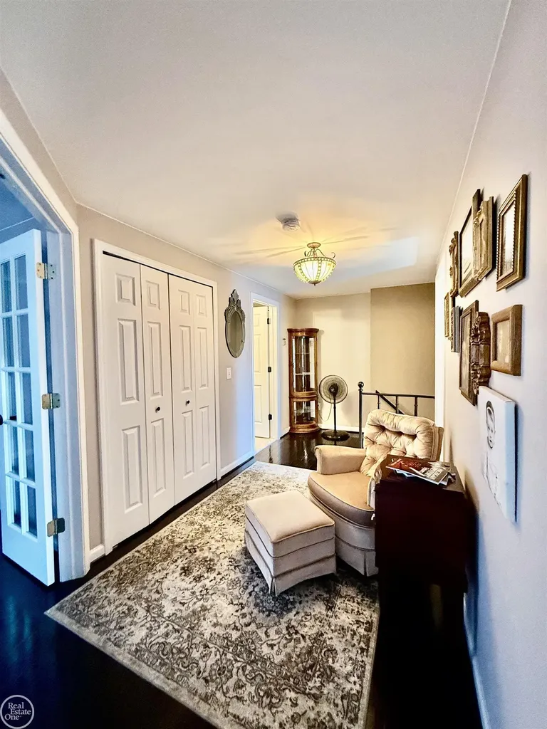 47043 Sanborn Drive Macomb Township MI 48044