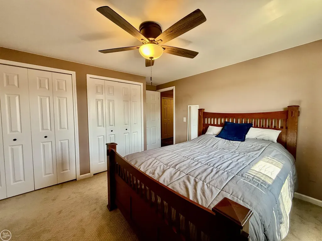 47043 Sanborn Drive Macomb Township MI 48044