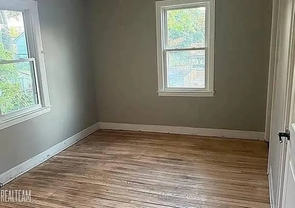 2311 Glendale Street Detroit City MI 48238
