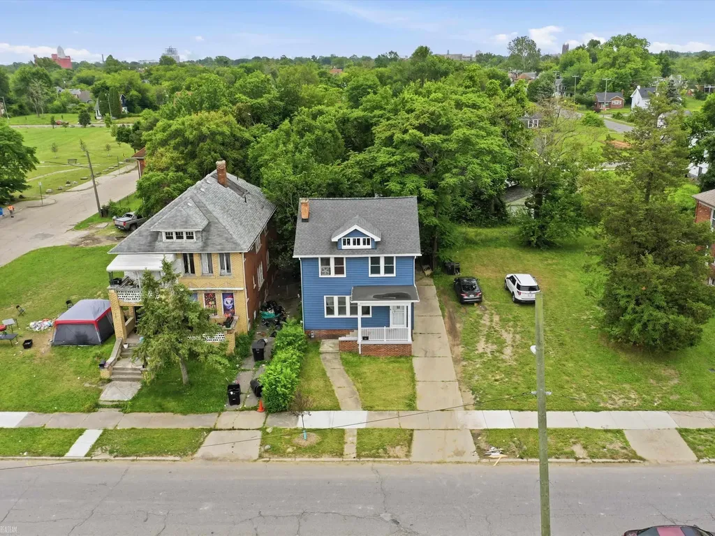 2311 Glendale Street Detroit City MI 48238