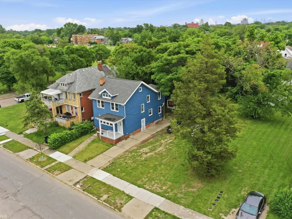 2311 Glendale Street Detroit City MI 48238