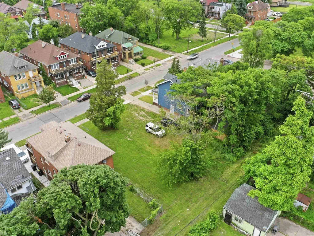 2311 Glendale Street Detroit City MI 48238