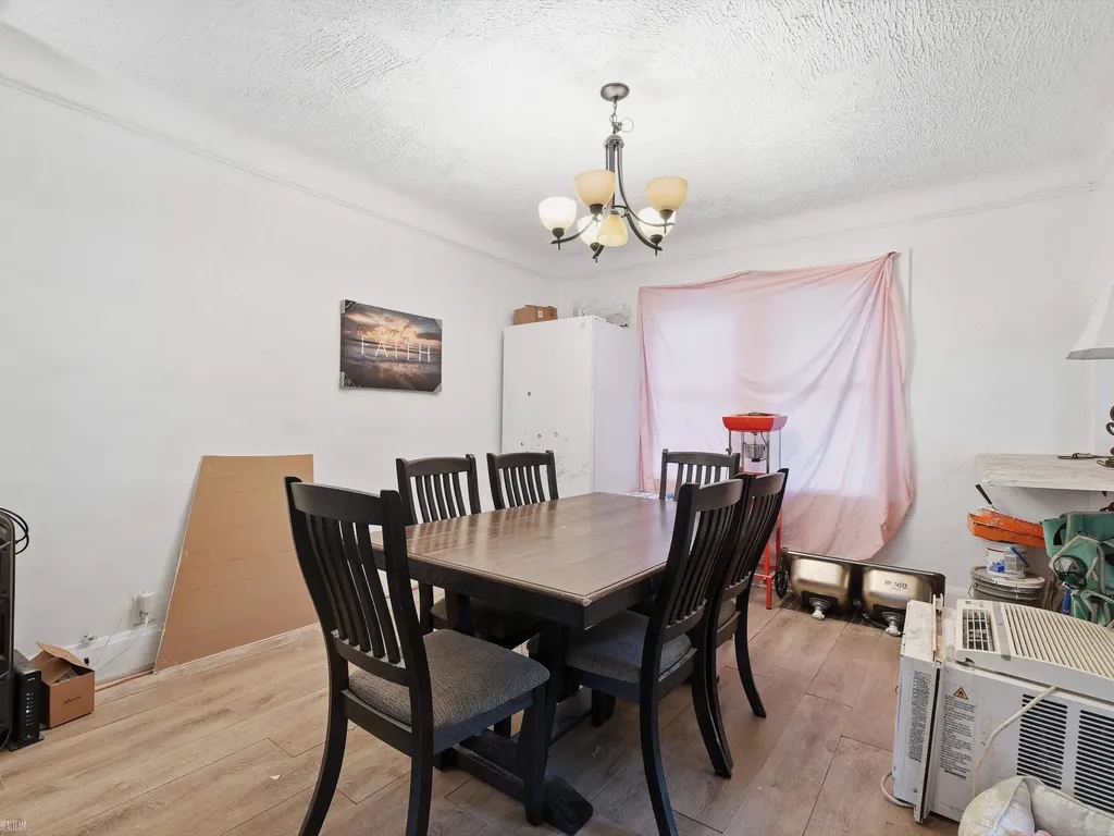 2311 Glendale Street Detroit City MI 48238