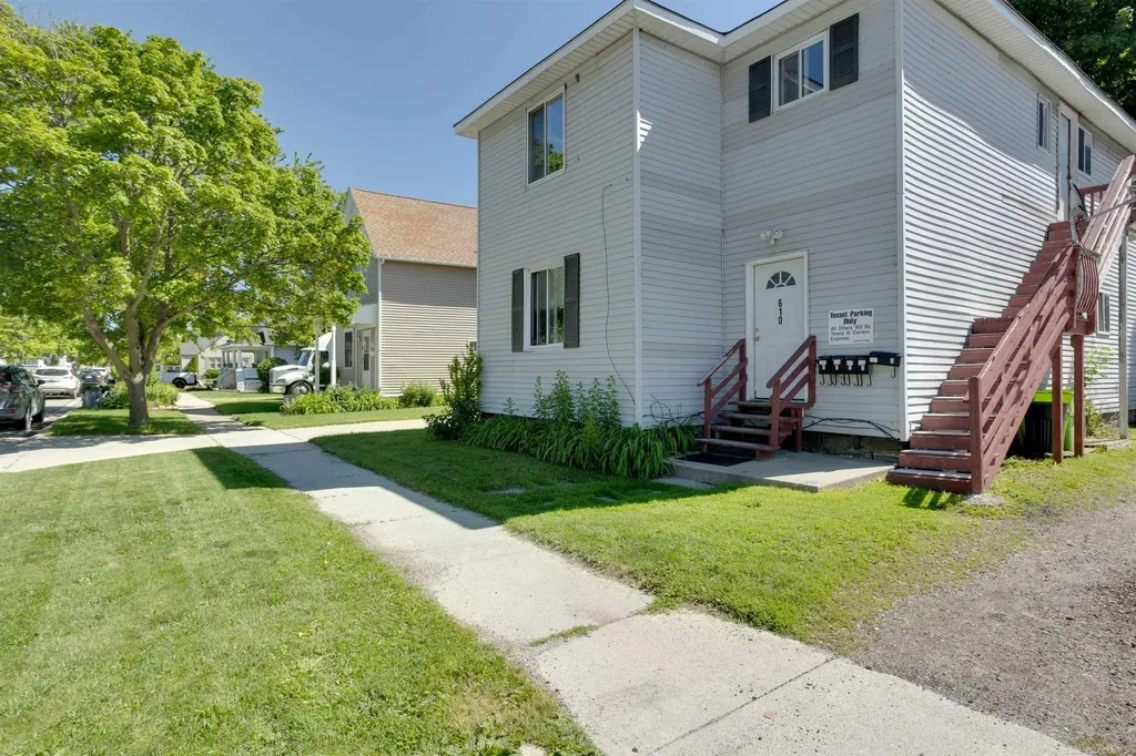 610 Ontario Street Port Huron City MI 48060