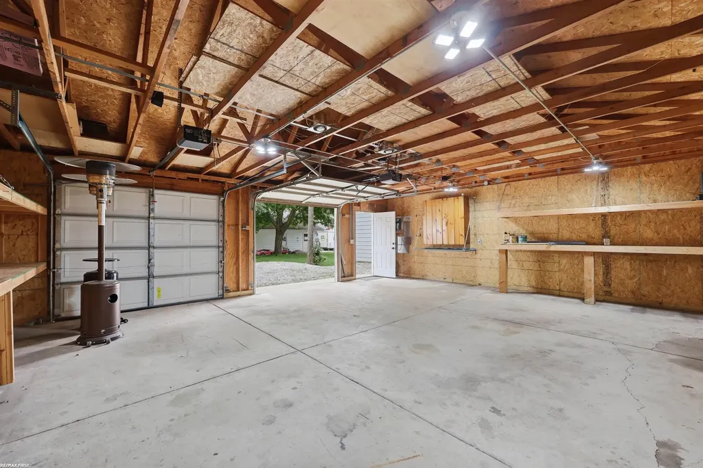 125 W Gates Street Romeo Village MI 48065