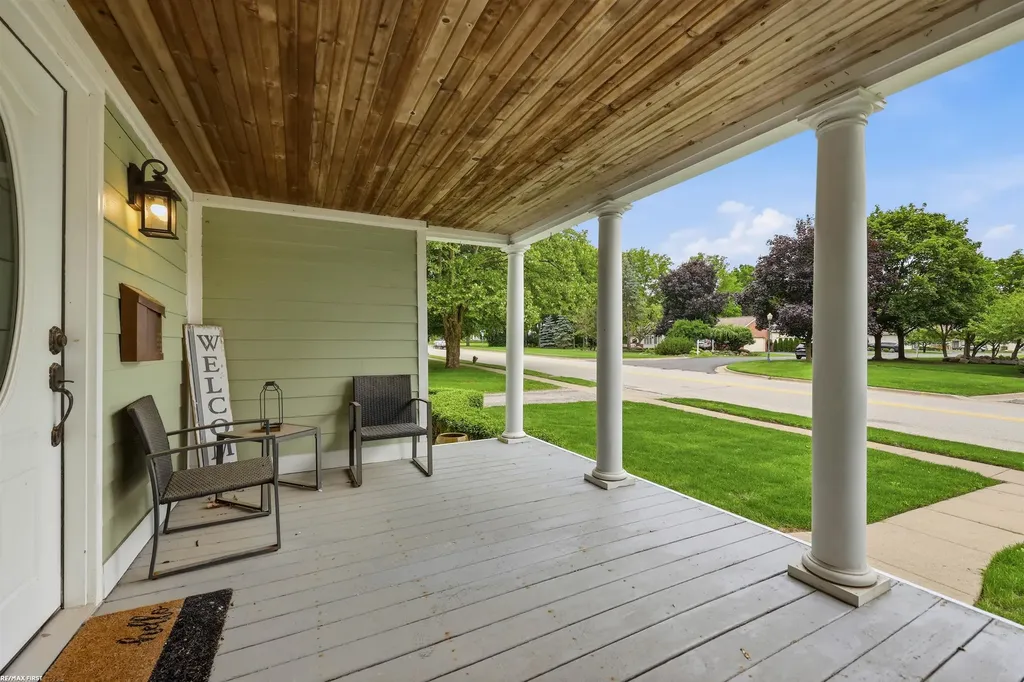 125 W Gates Street Romeo Village MI 48065
