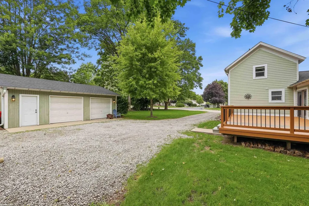 125 W Gates Street Romeo Village MI 48065