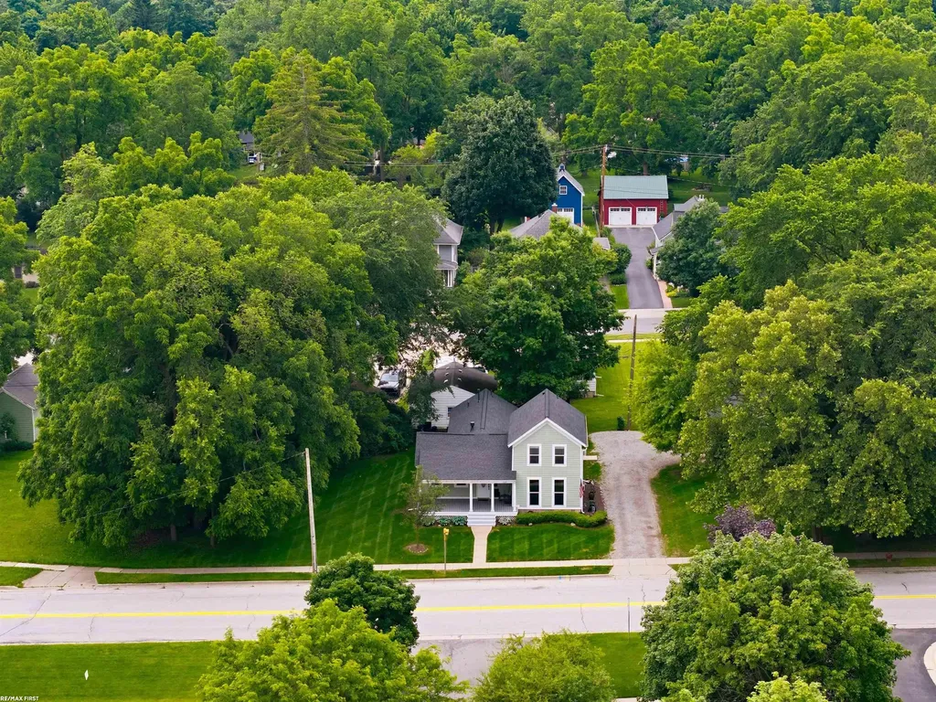 125 W Gates Street Romeo Village MI 48065