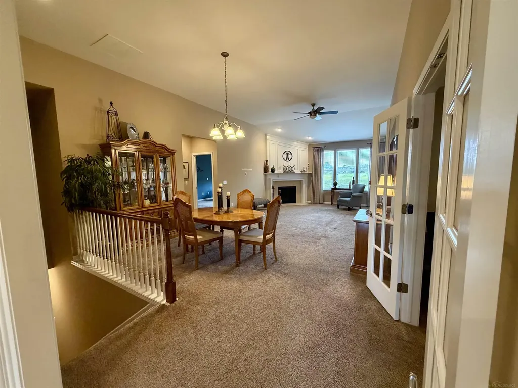 49626 Wayburn Drive Macomb Township MI 48042