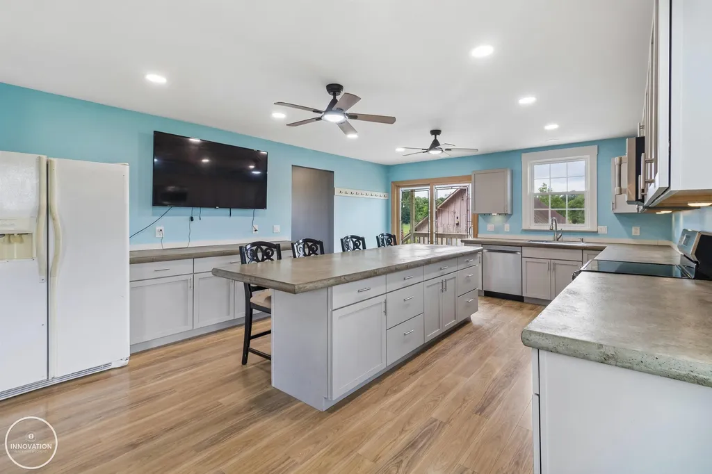 6266 Plank Road Cottrellville Township MI 48039