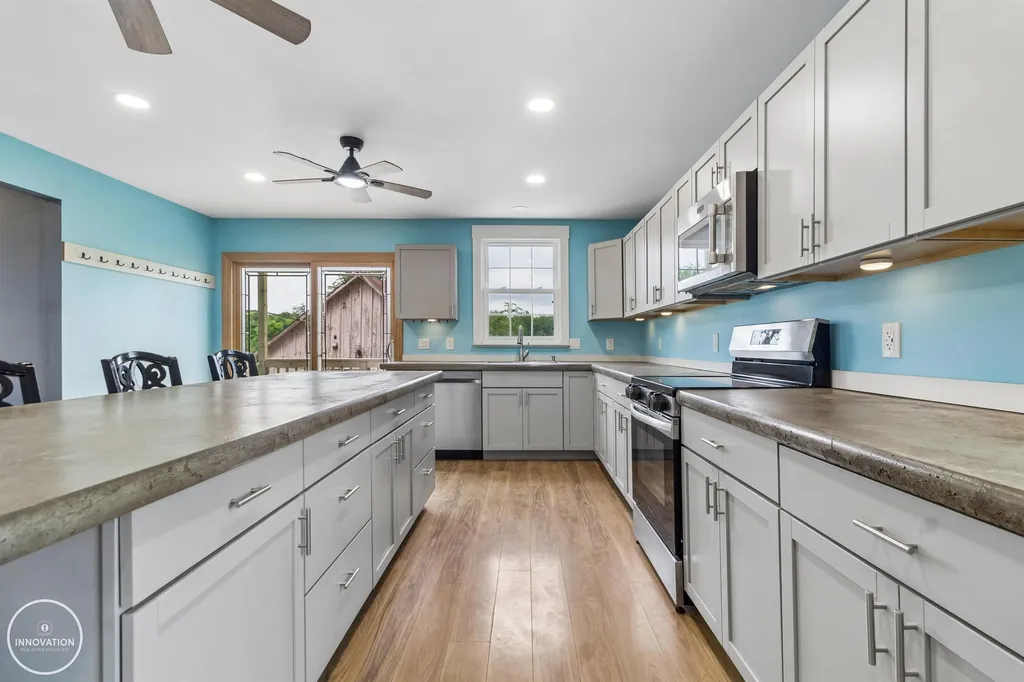 6266 Plank Road Cottrellville Township MI 48039
