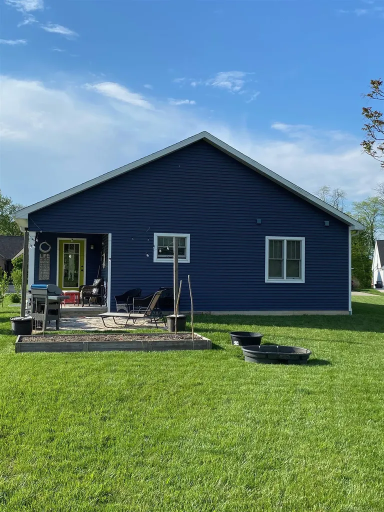 171 River Dale Drive Petersburg City MI 49270