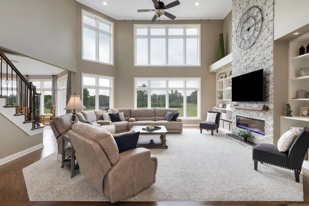 68223 Hillside Lane Washington Township MI 48095
