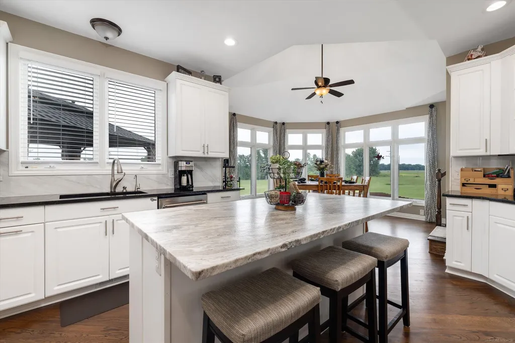 68223 Hillside Lane Washington Township MI 48095