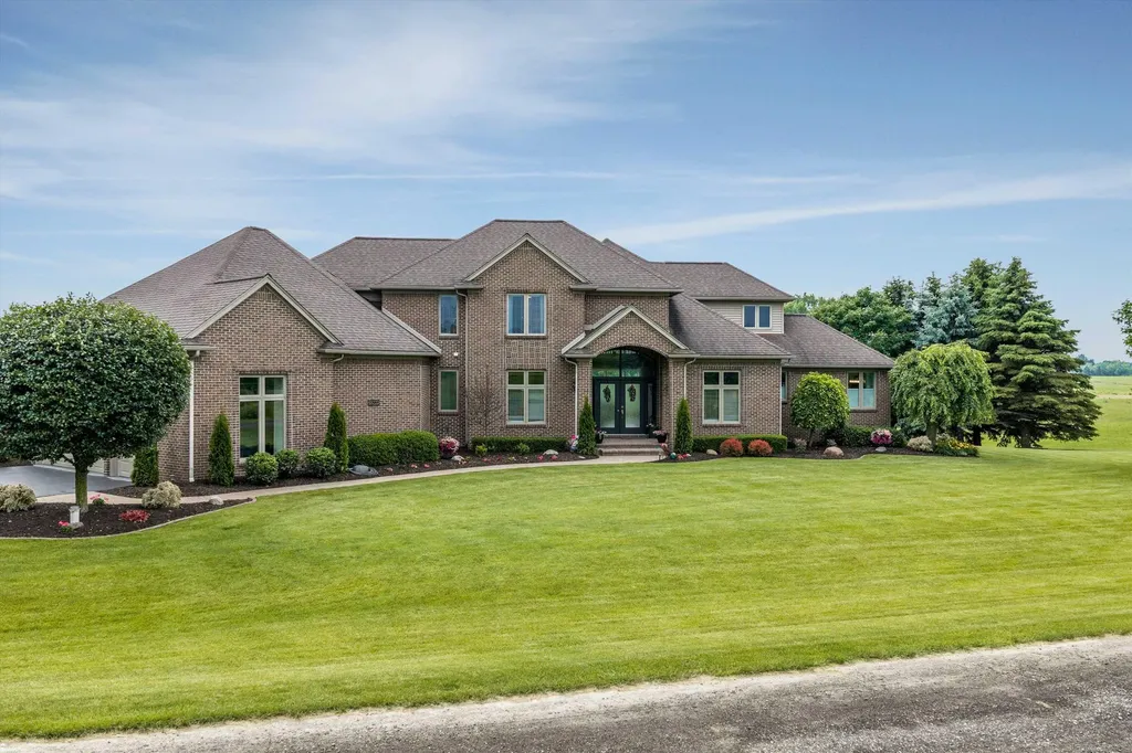 68223 Hillside Lane Washington Township MI 48095