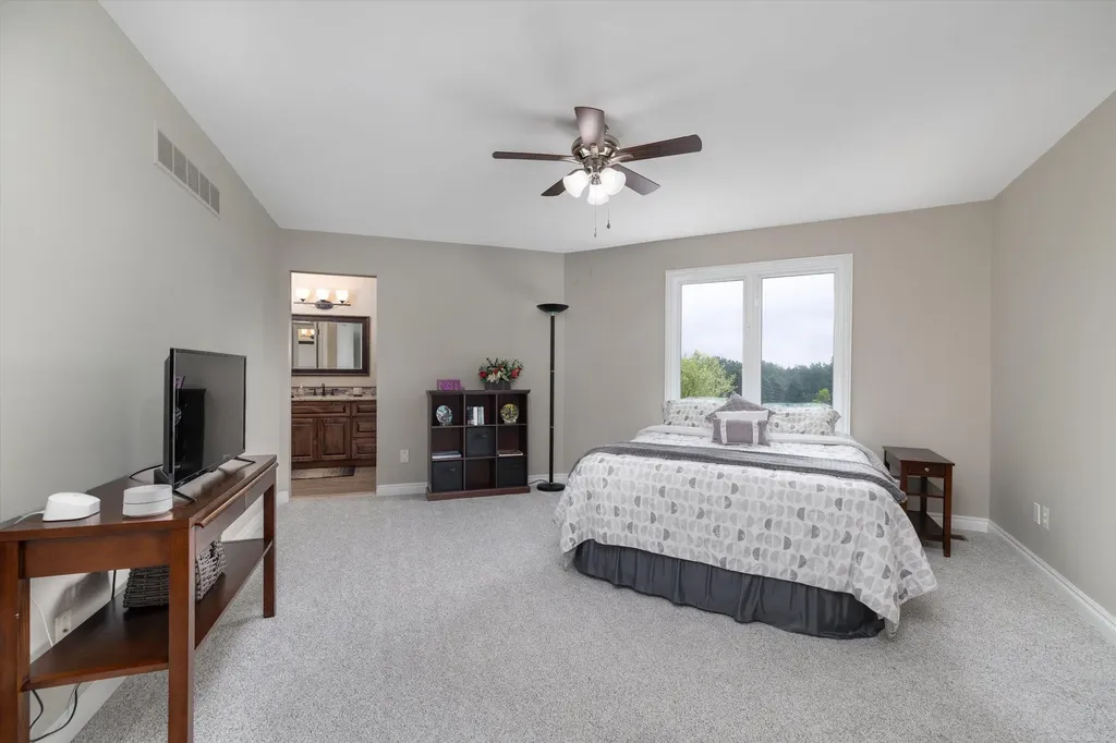 68223 Hillside Lane Washington Township MI 48095