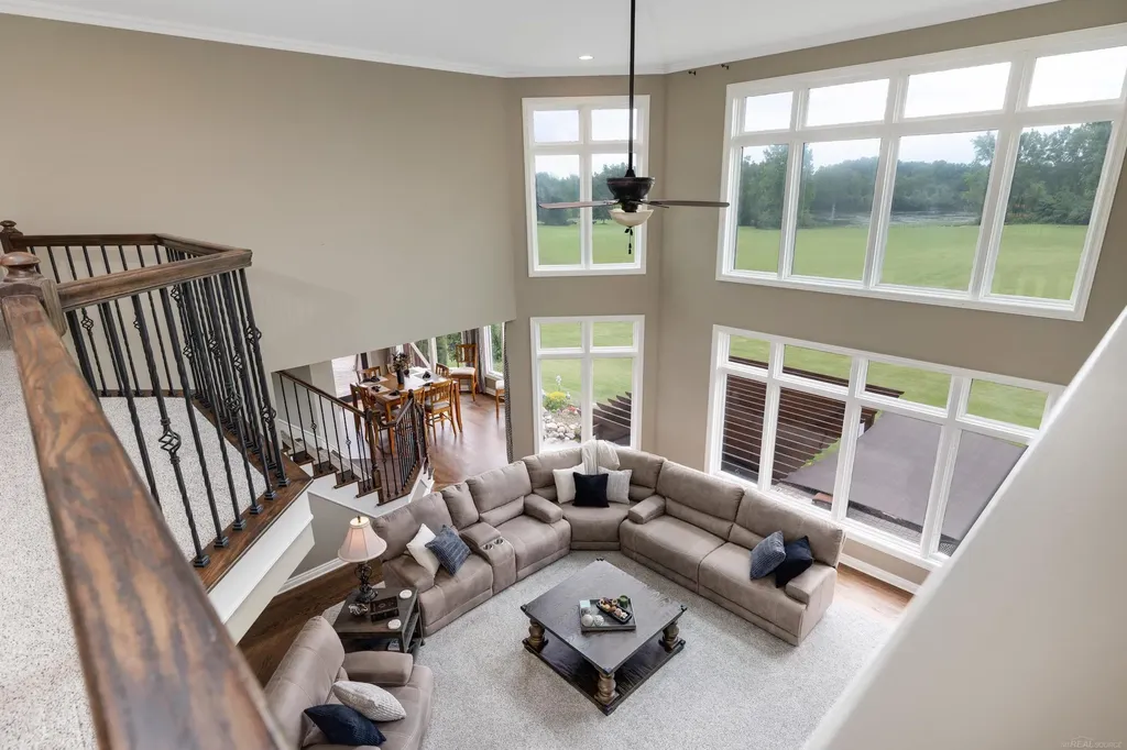 68223 Hillside Lane Washington Township MI 48095
