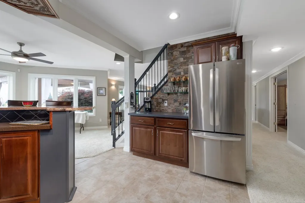 68223 Hillside Lane Washington Township MI 48095