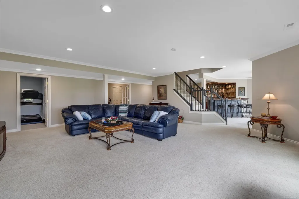 68223 Hillside Lane Washington Township MI 48095