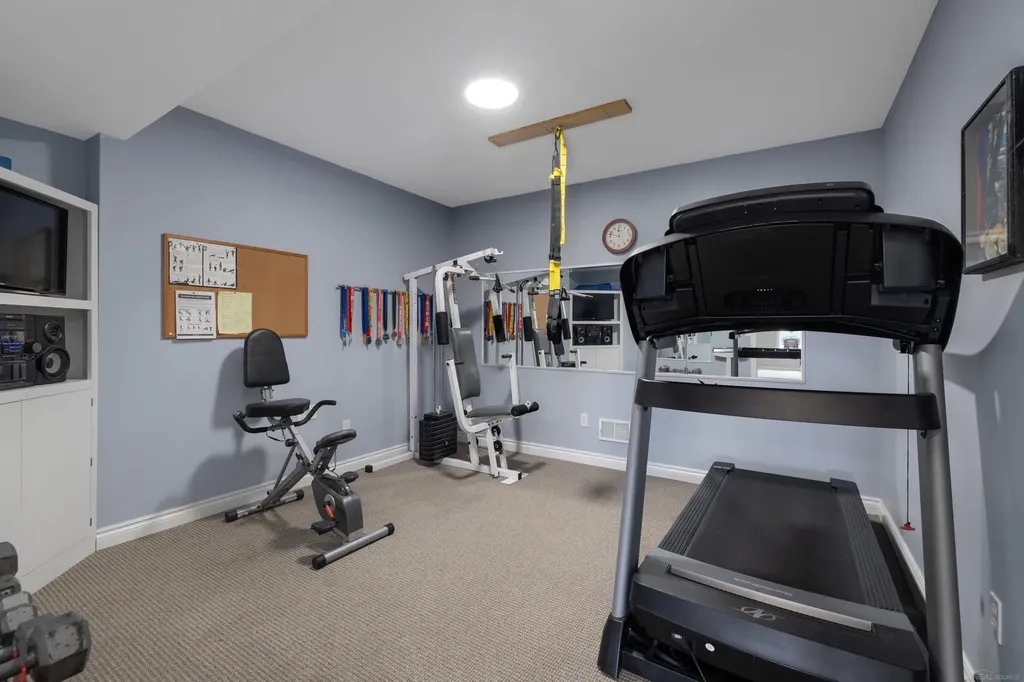 68223 Hillside Lane Washington Township MI 48095