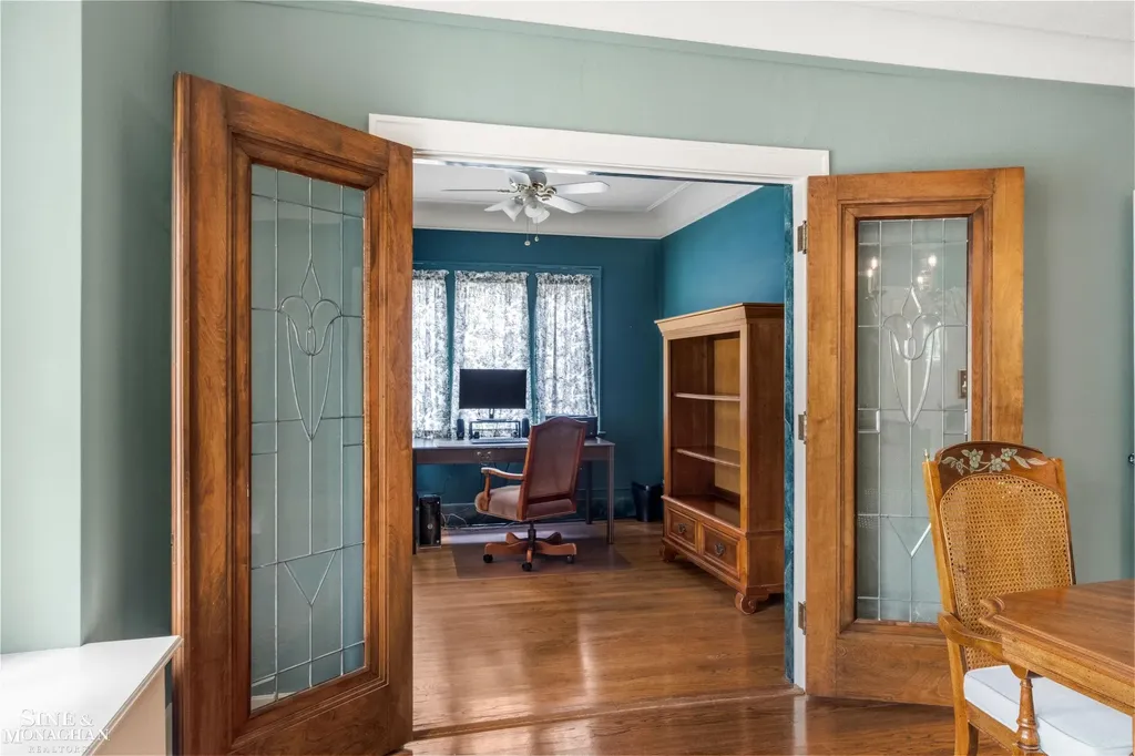 794 Loraine Street Grosse Pointe City MI 48230