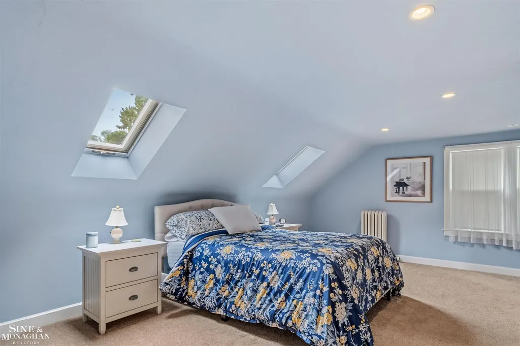 794 Loraine Street Grosse Pointe City MI 48230