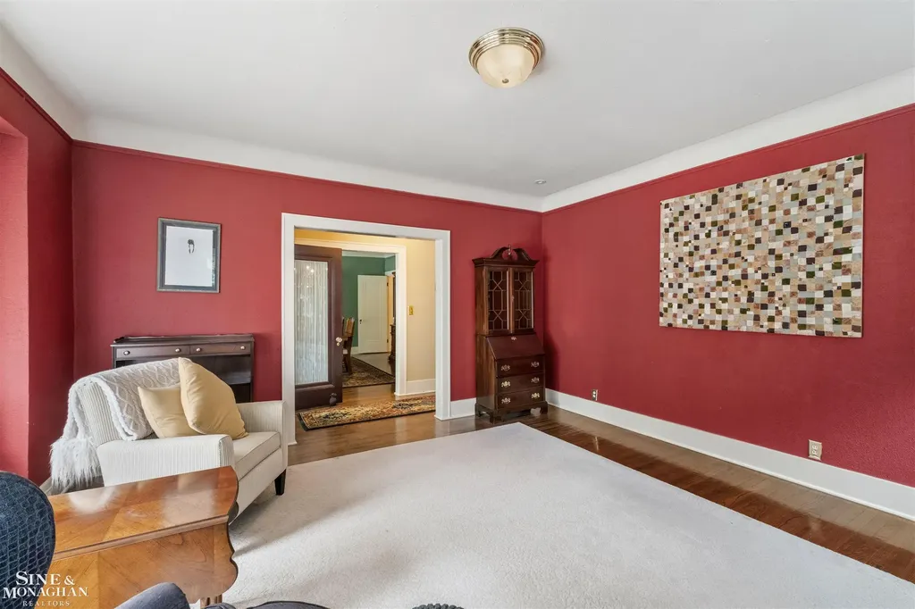 794 Loraine Street Grosse Pointe City MI 48230