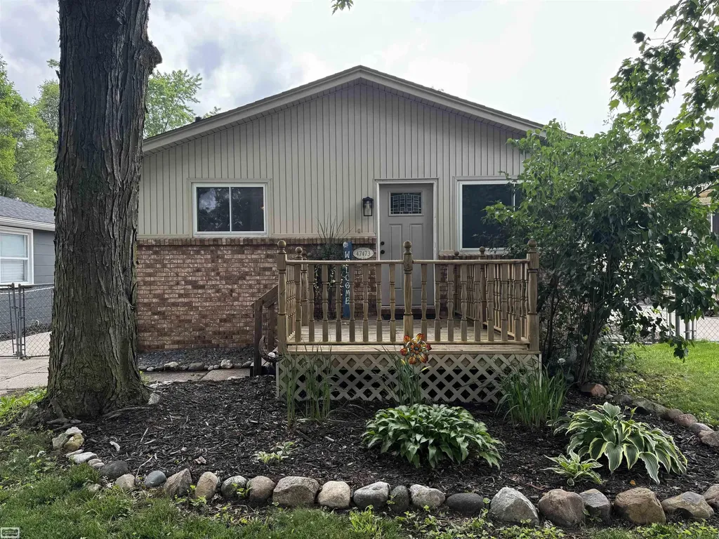 47473 Greenview Road Utica City MI 48317