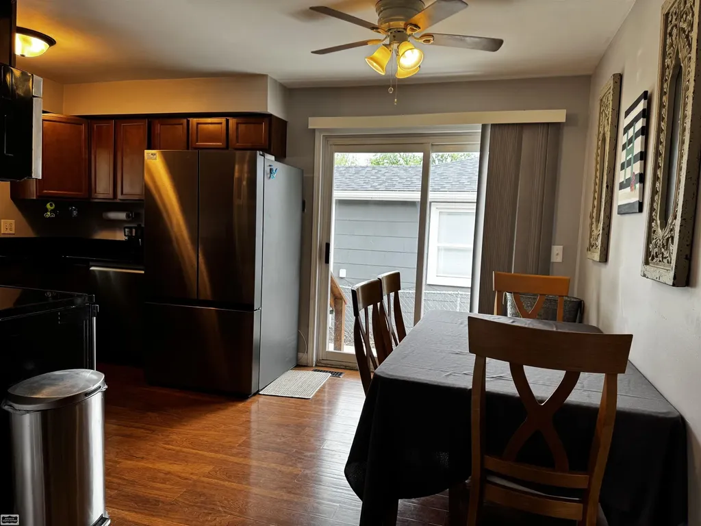 47473 Greenview Road Utica City MI 48317