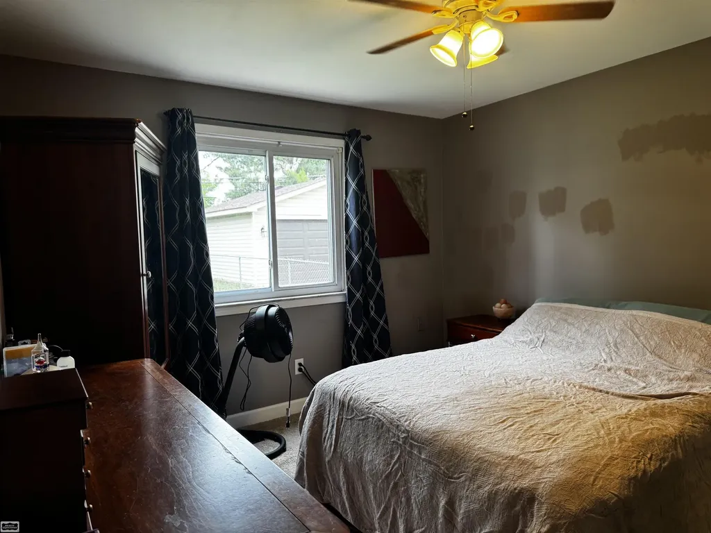 47473 Greenview Road Utica City MI 48317