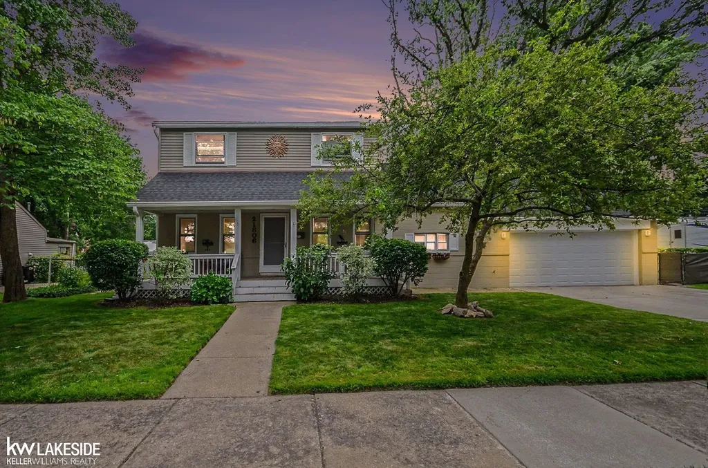 21806 Harper Lake Avenue St. Clair Shores City MI 48080