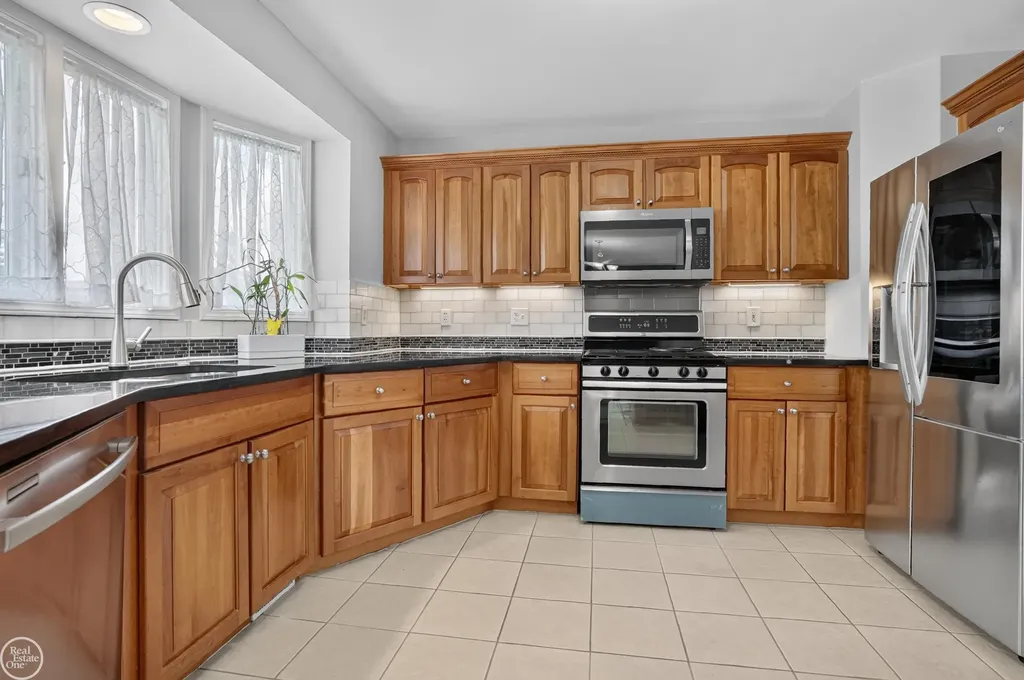 20415 Balmoral Drive Macomb Township MI 48044